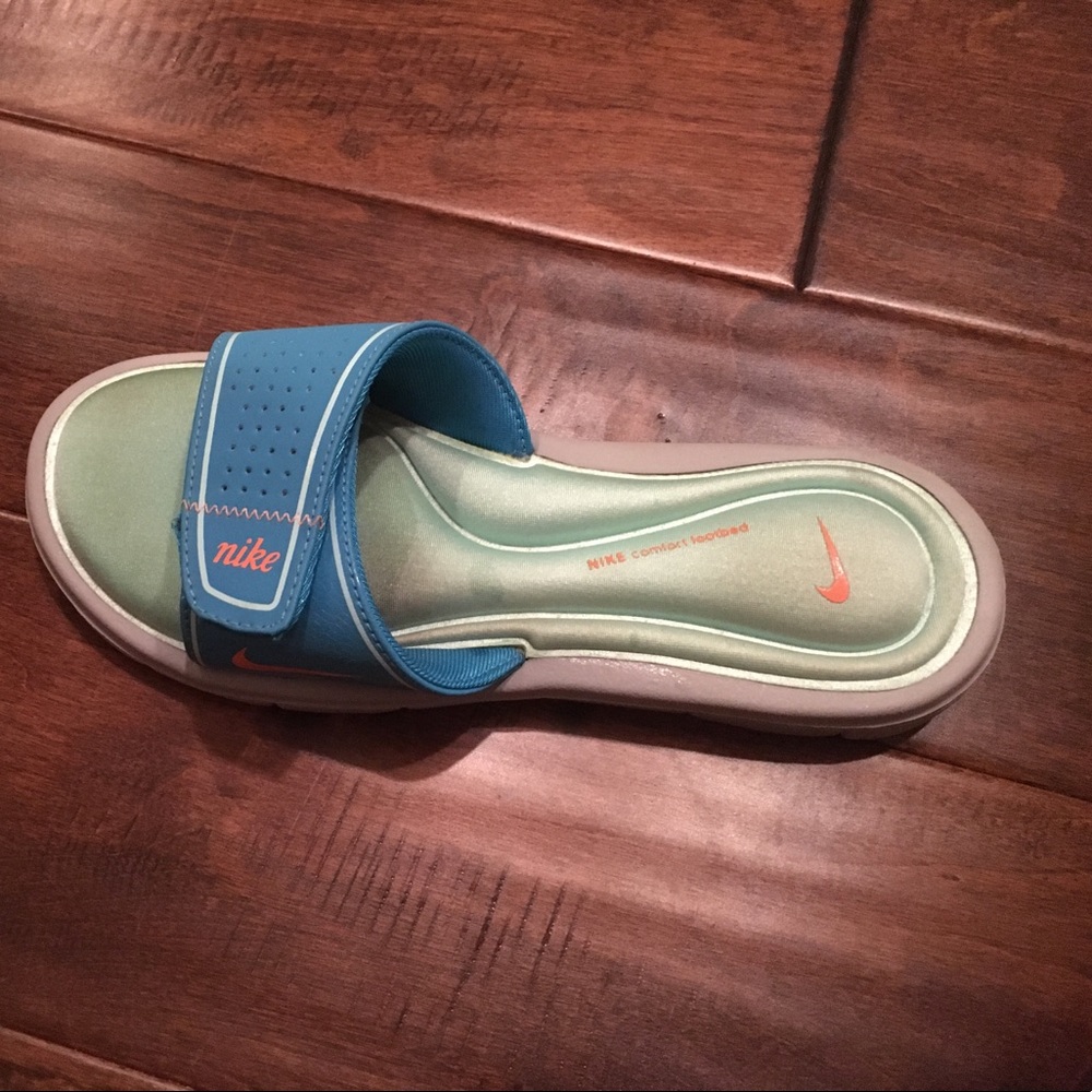 Nike Slides