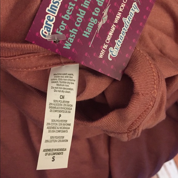 ❤️❗️Last 1! SMALL Chaos coordinator luxury tee - Picture 3 of 3