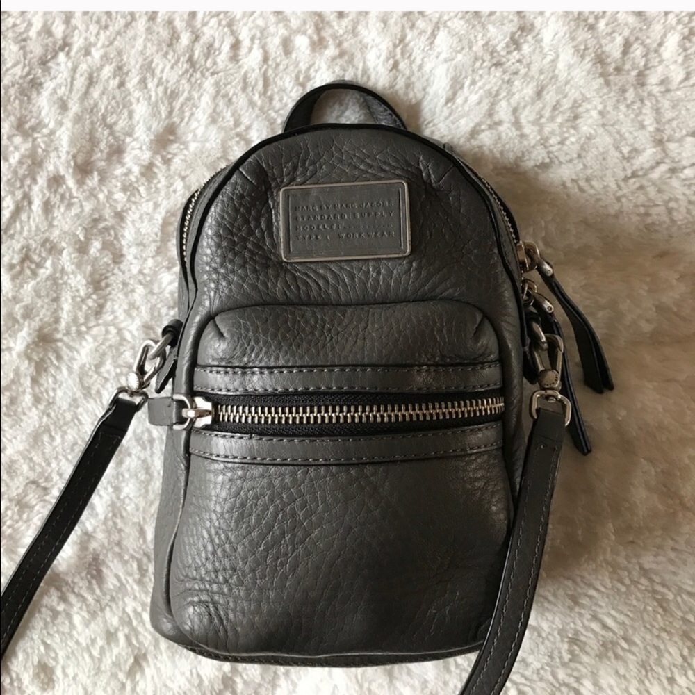 Marc Jacobs cross body