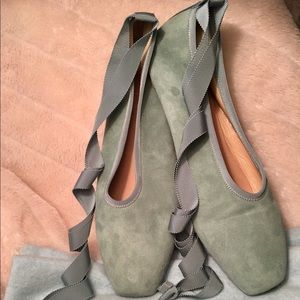 Philippe Model Paris Ballet Flats