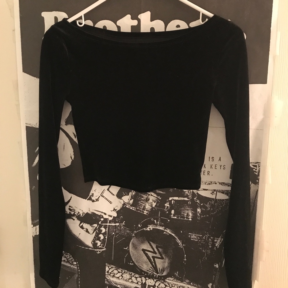 Urban outfitters velvet black cropped top