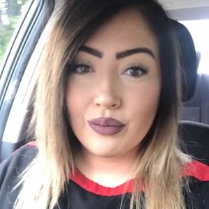 Meet your Posher, Andrea