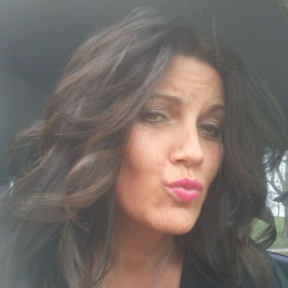 Meet your Posher, Tami - Picture 1 of 1