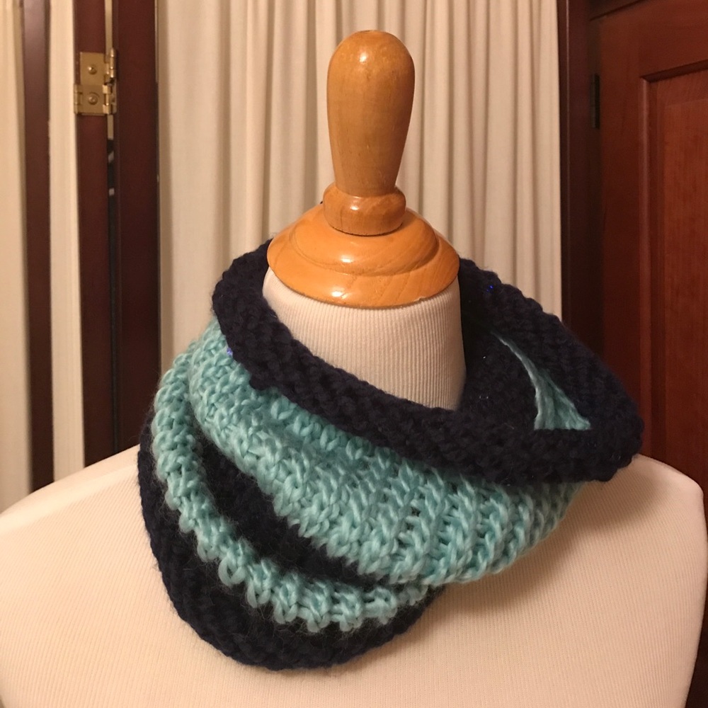 Cowl Scarf (handmade)