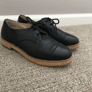 14th and Union leather and cork shoes.