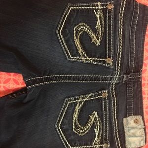 SILVER JEANS! Boot cut! Dark wash!