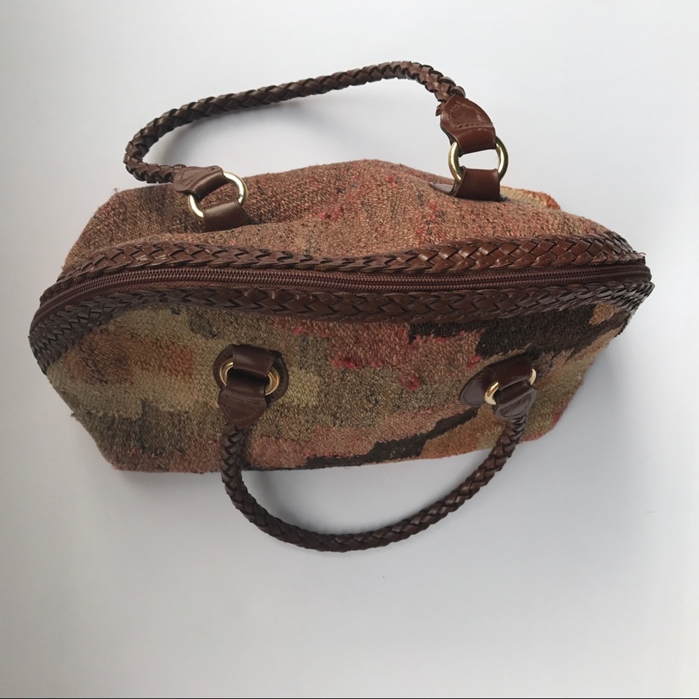 {🙃L.J.S Collection} purse - Picture 3 of 5