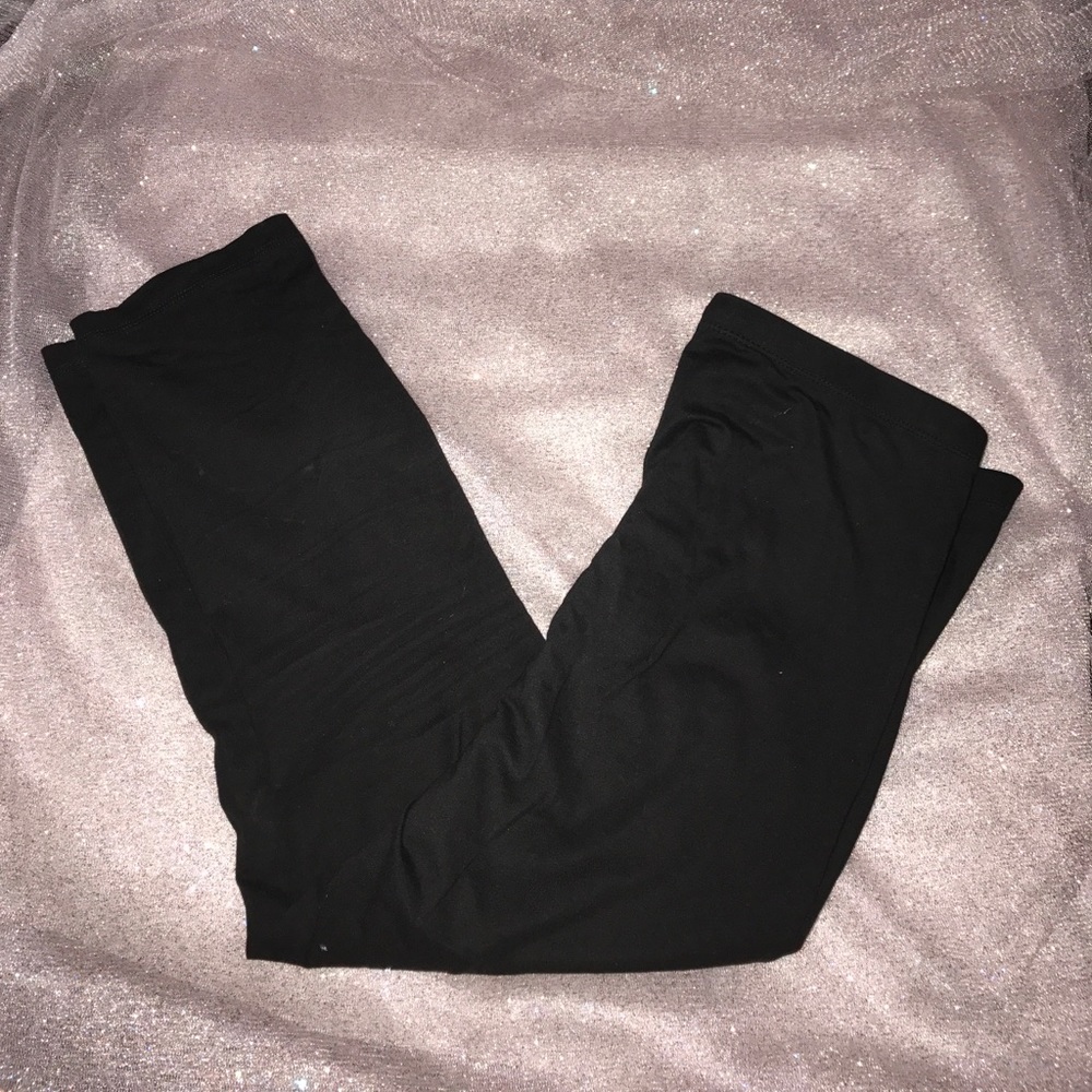 Forever 21 black leggings