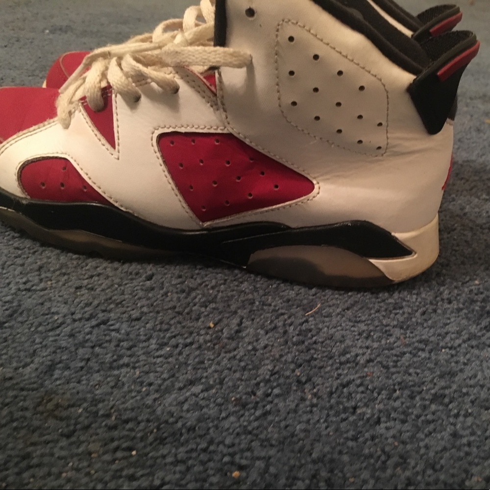 Carmine 6s