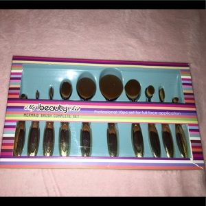 🌹10 piece mermaid brush complete set