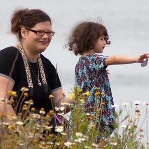 Meet your Posher, Caitlin