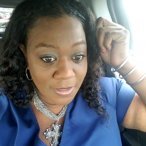 Meet your Posher, RoyalT.Posh - Picture 2 of 2