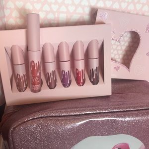 Kylie Cosmetics - Baby Girl Matte Mini ❤️