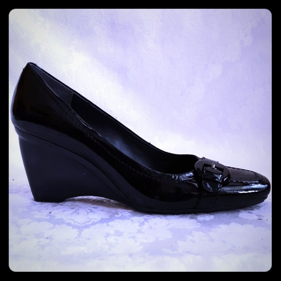 Bandolino Shoes - Bandolino Black Patent Leather Wedge