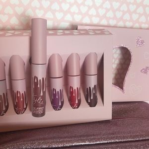 Kylie Cosmetics - Angel Matte Mini Liquid Lip