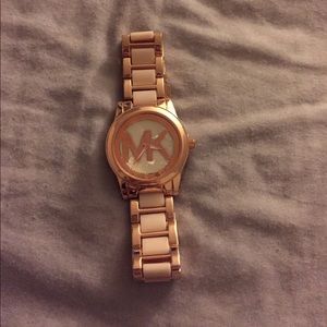 FAUX Michael Kors watch!