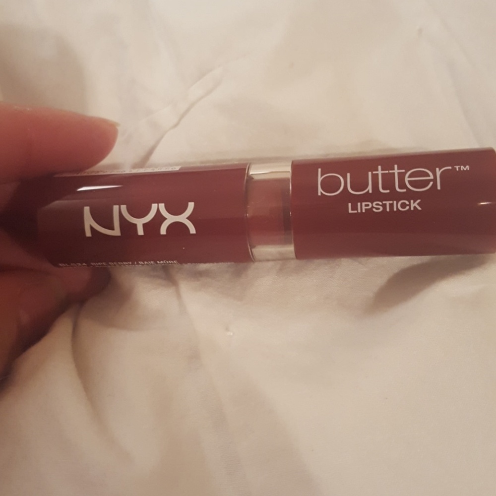 NYX butter lipstick- ripe berry