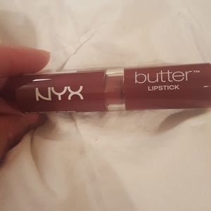 NYX butter lipstick- ripe berry