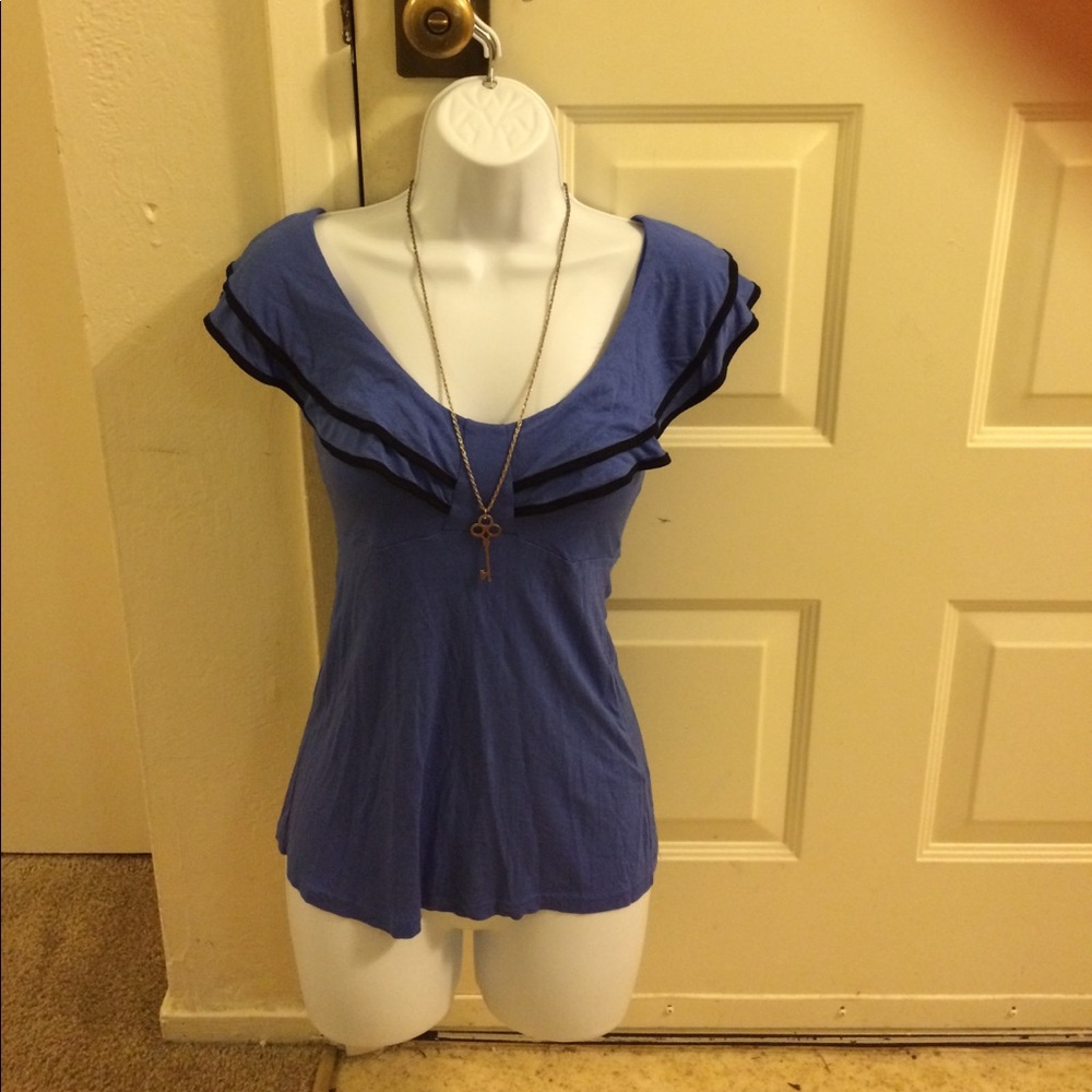 ❤️3 for $10❤️H&M Royal Blue Top