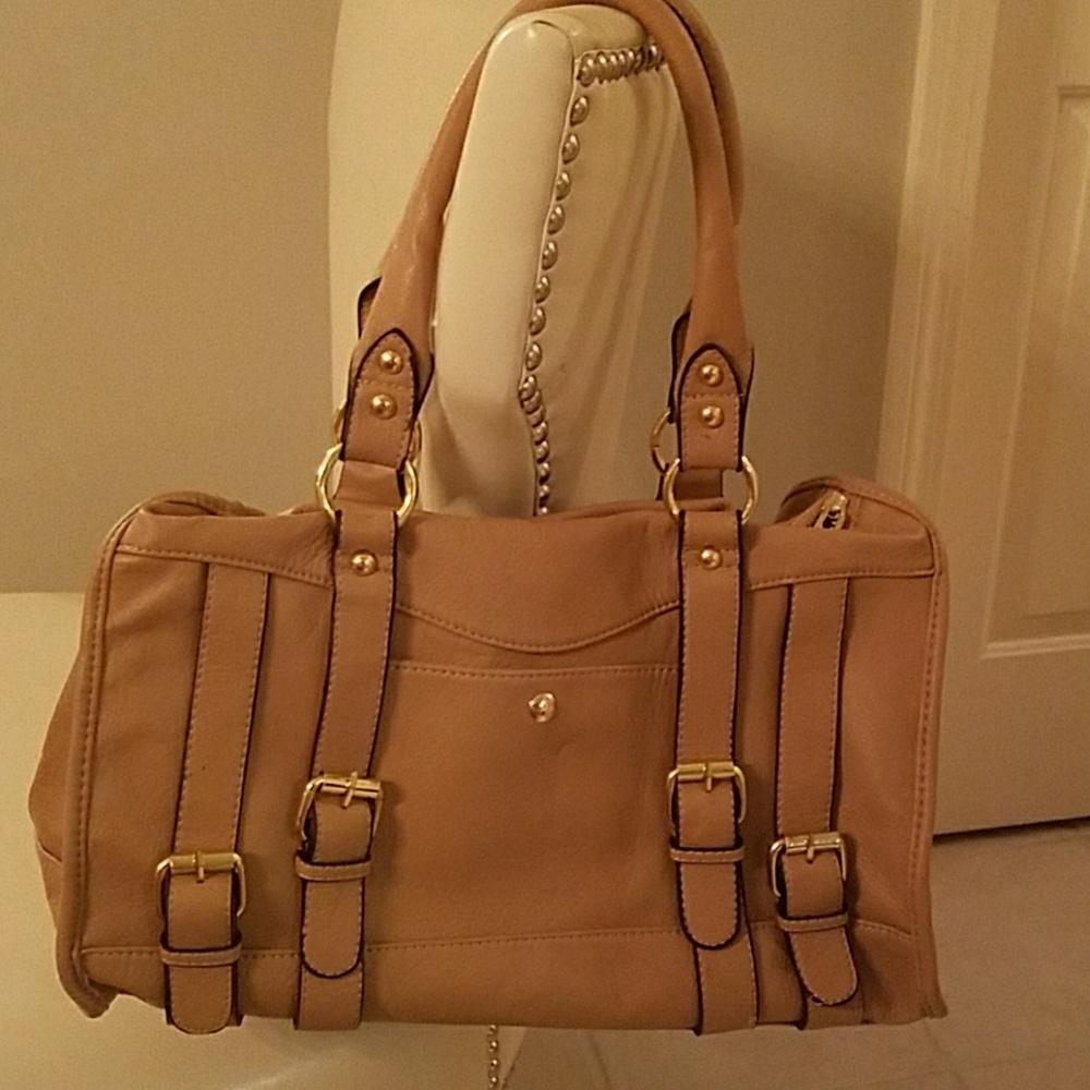 Mystique shoulder bag