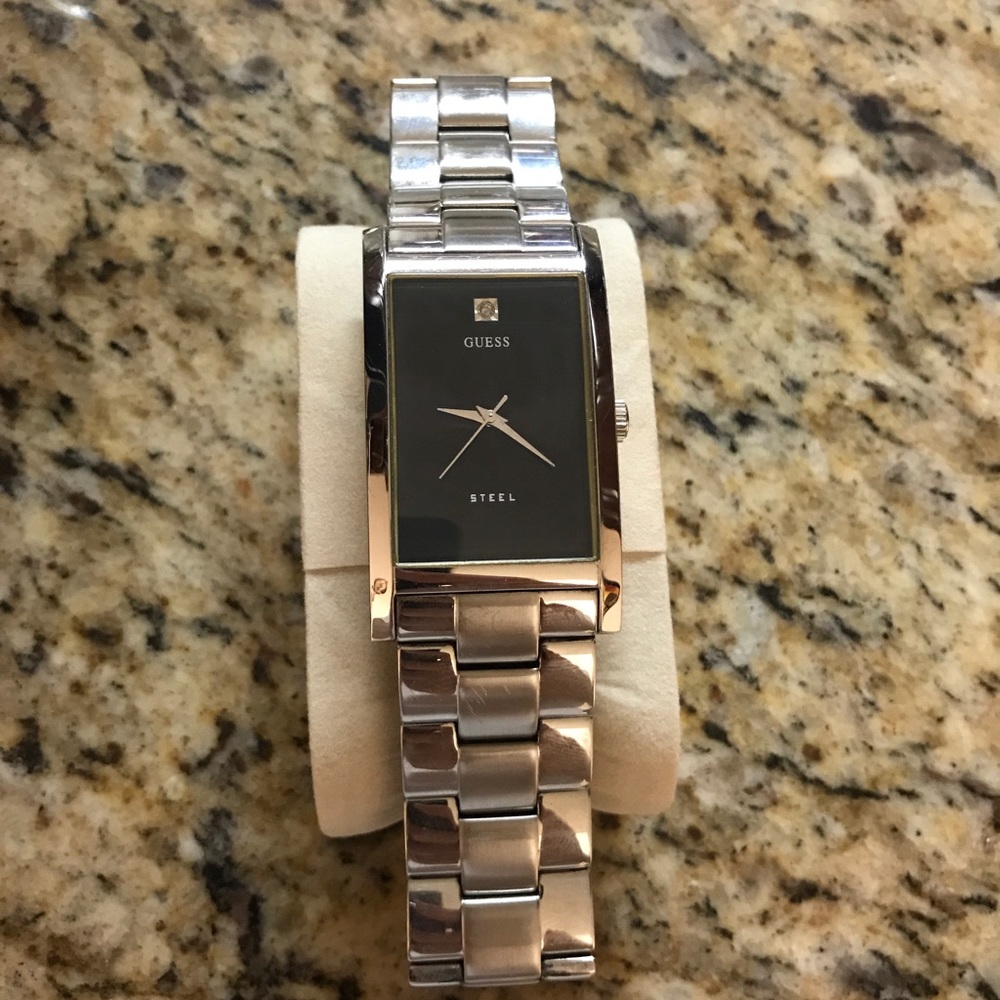 GUESS WATCH ⌚️