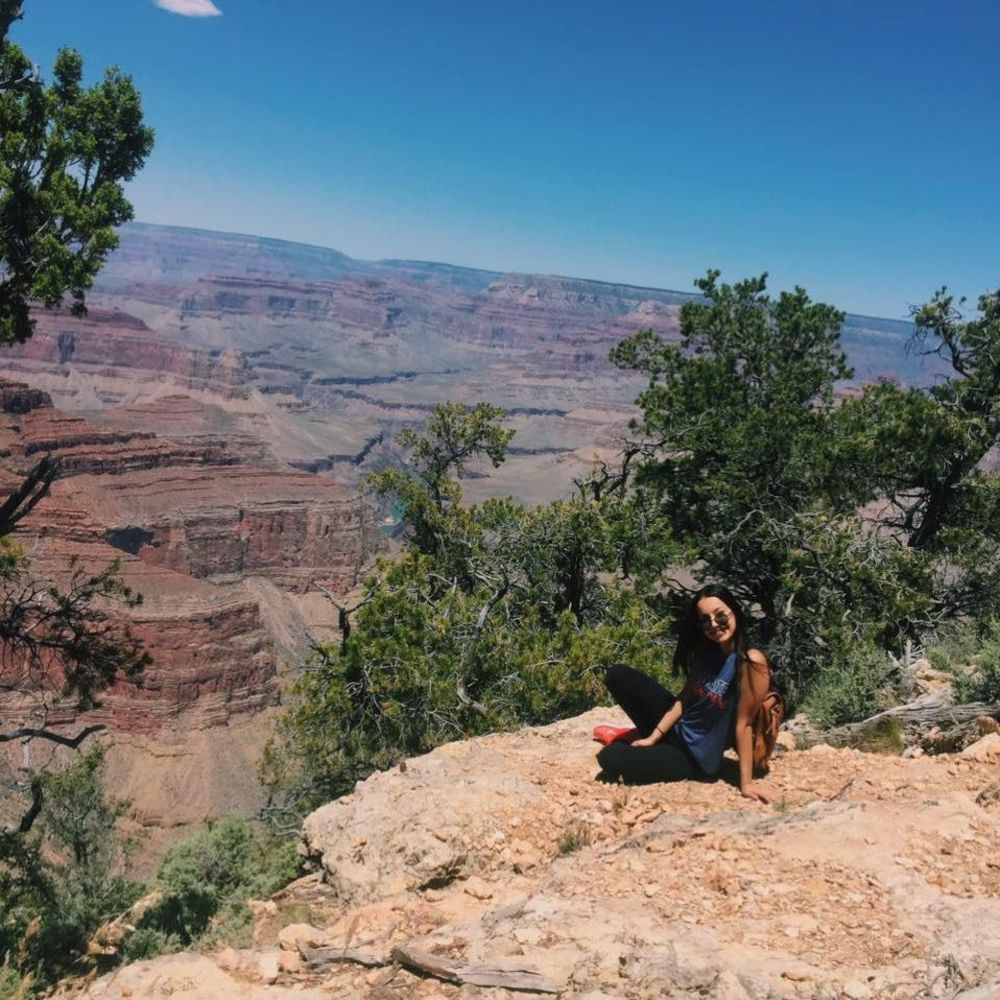 Meet your Posher, Nadia