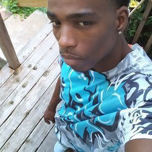 Meet your Posher, Derek