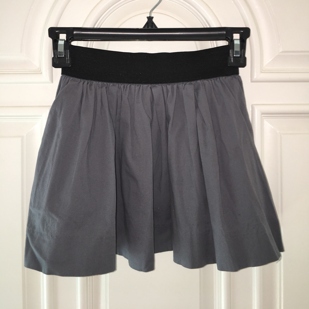 Elastic waist skirt