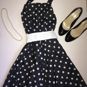 Fifties Dress 👗 Costumed
