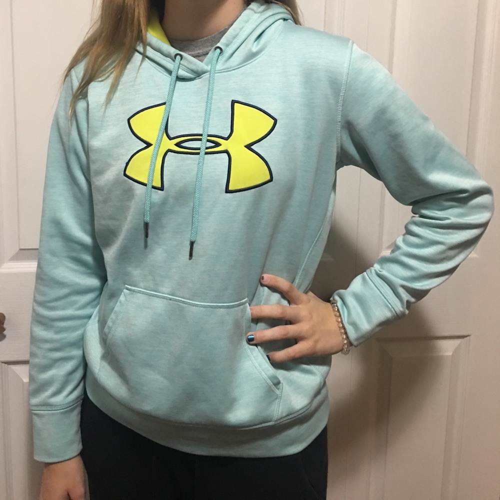 Under Armour sweatshirt