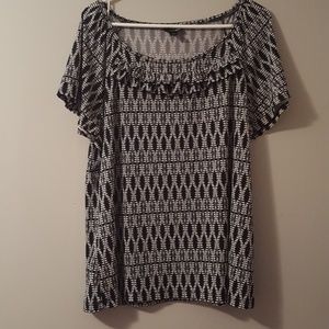 East 5th black and white polyester blouse