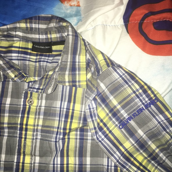 Calvin Klein - Picture 2 of 4