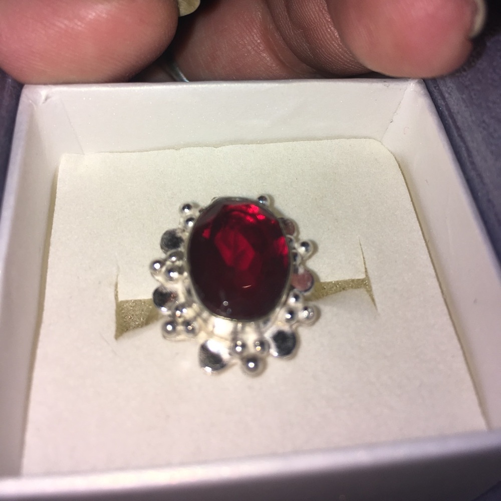 π Pyrope Ring π - Picture 3 of 3