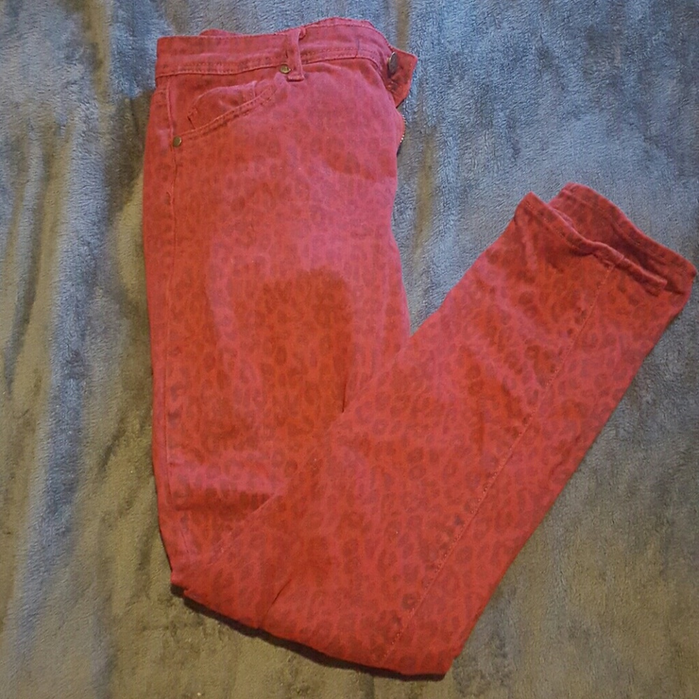 Red print pants