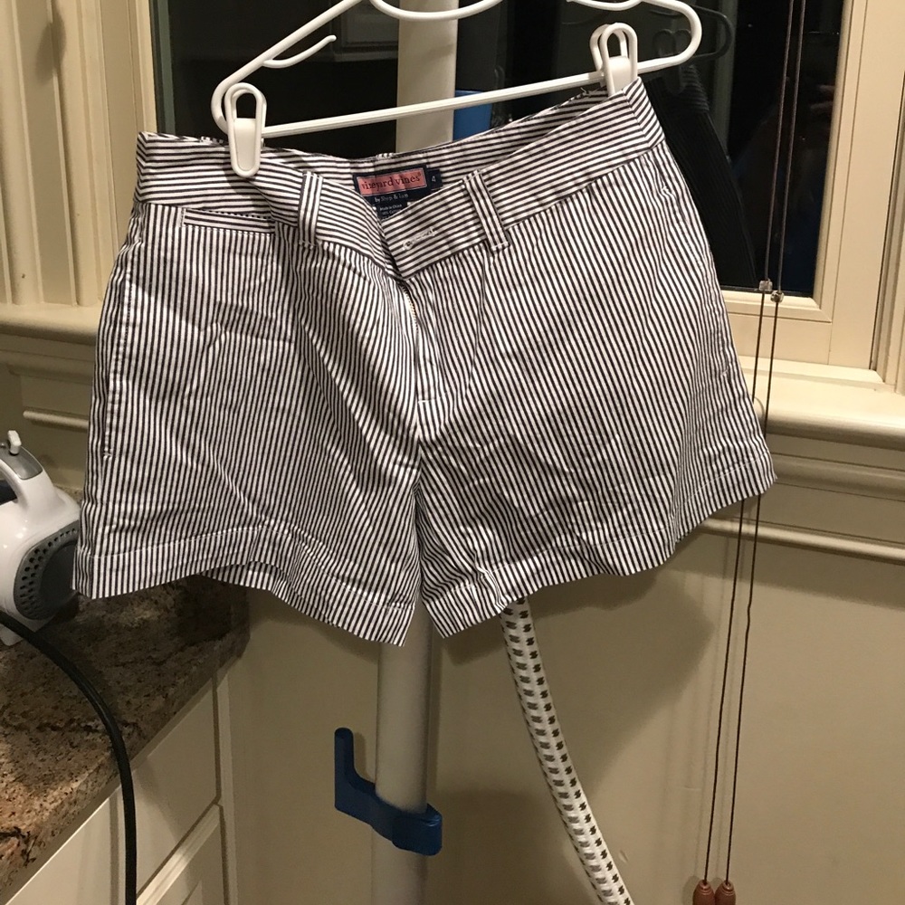Vineyard vines shorts