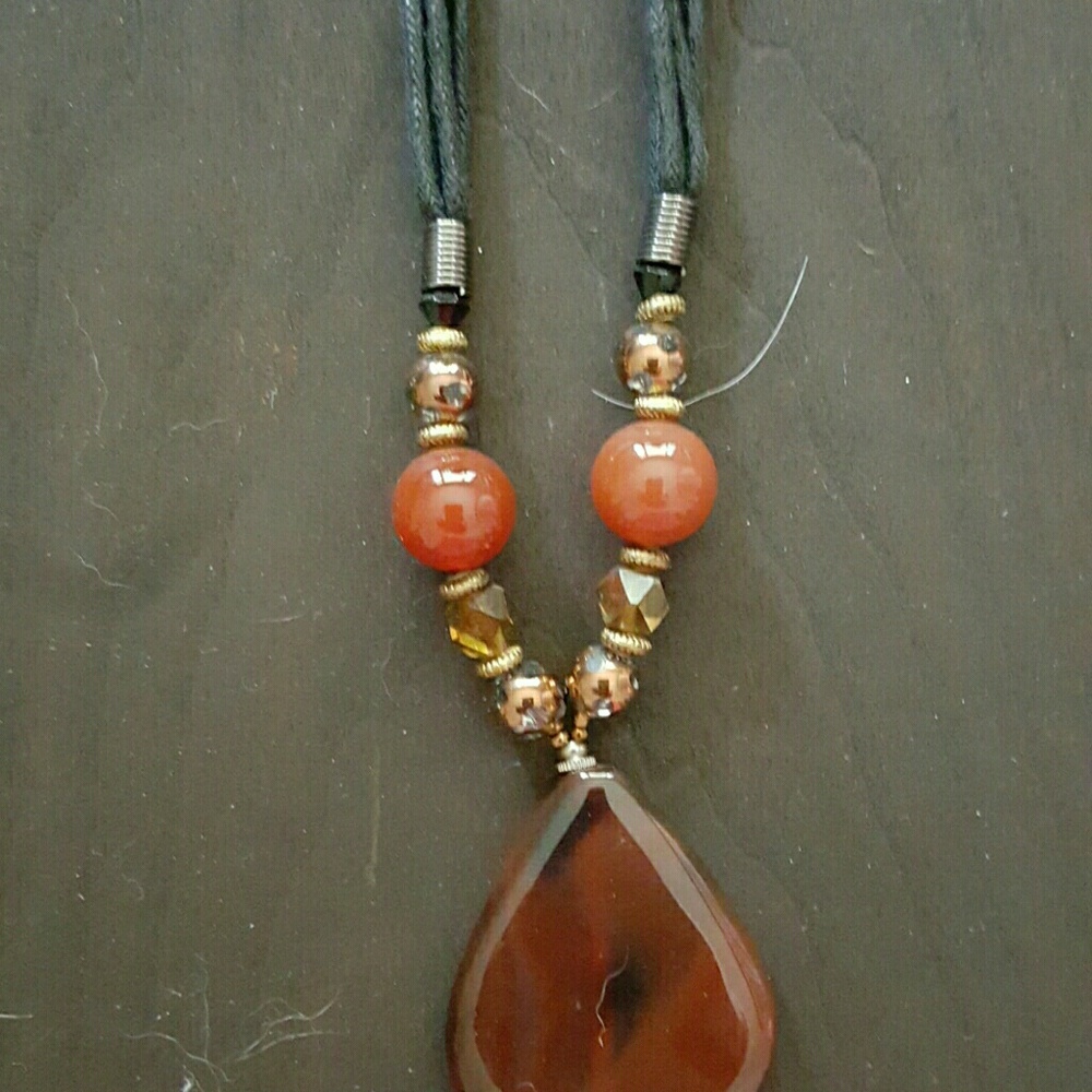 Ladies necklace