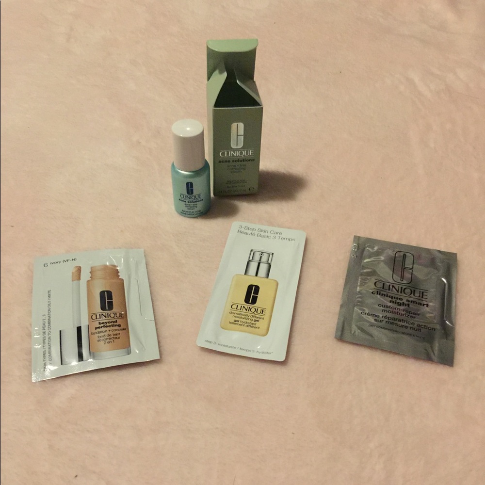 💓Clinique travel size with samples