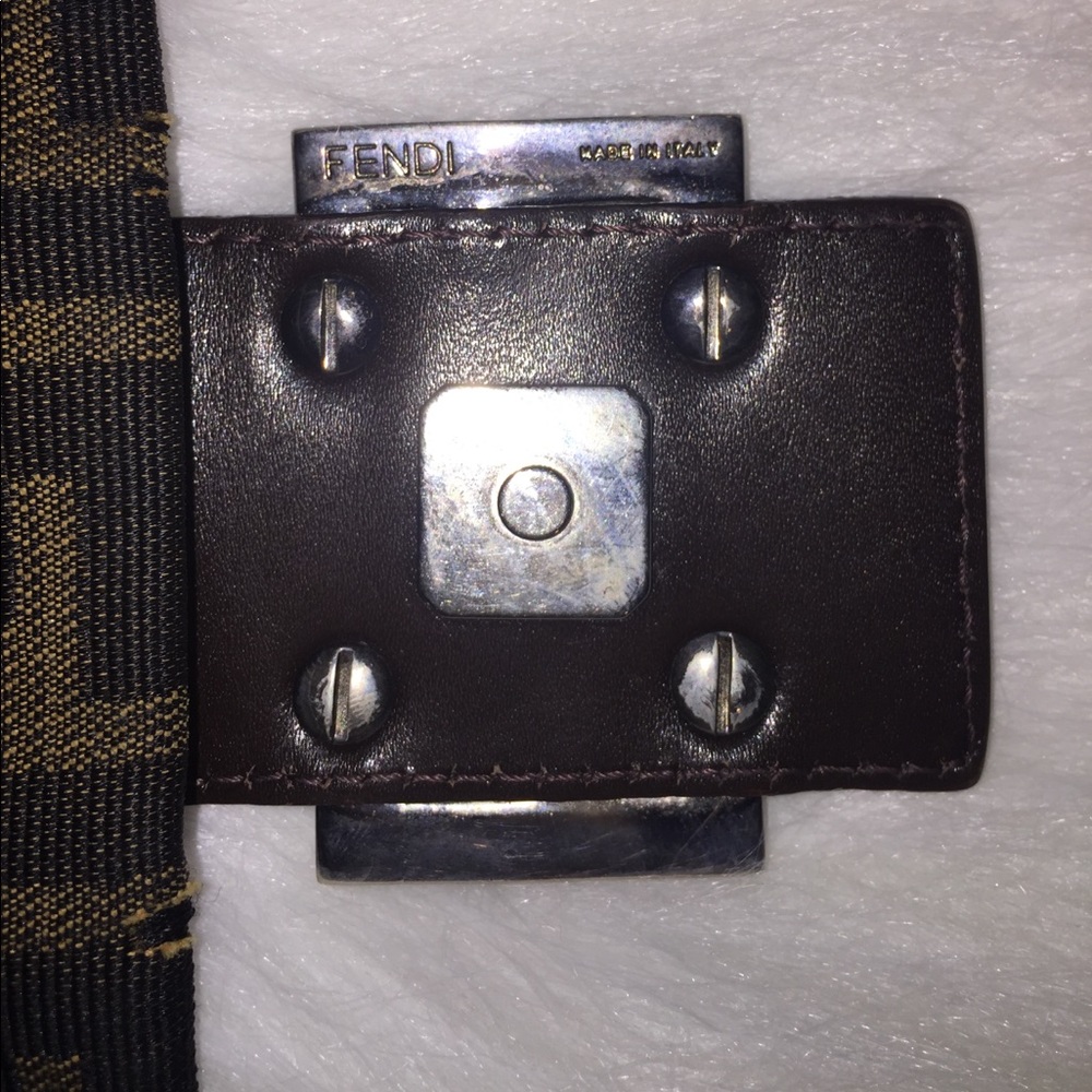 AUTHENTIC Vintage Fendi - Picture 7 of 8