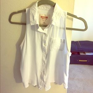 Sleeveless button down