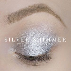 Long Lasting Eye Shadow- Silver Shimmer