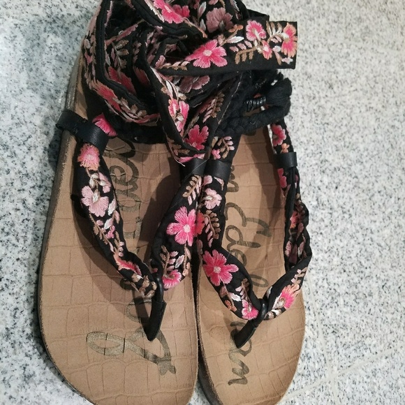 New Sam Edelman embroidered kelby anklewrap sandal - Picture 2 of 3