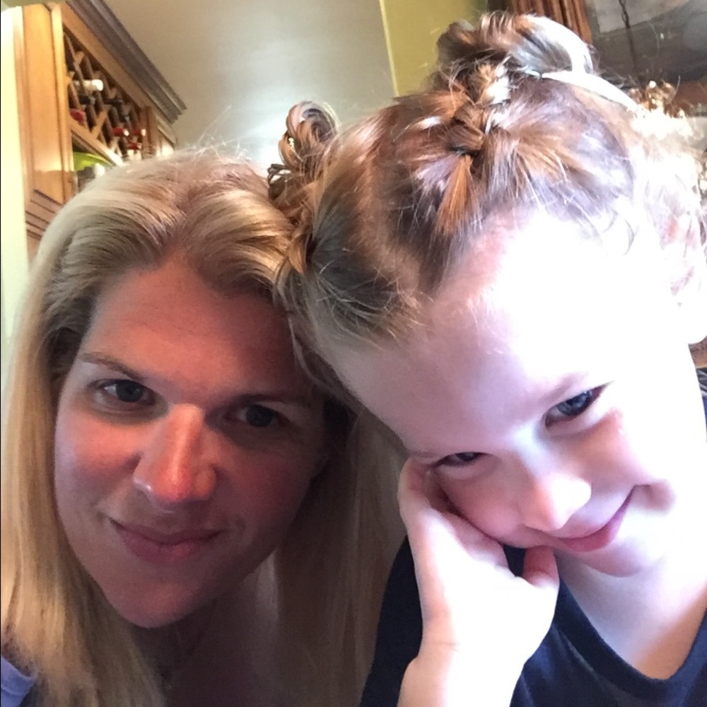 Meet your Posher, Jennifer