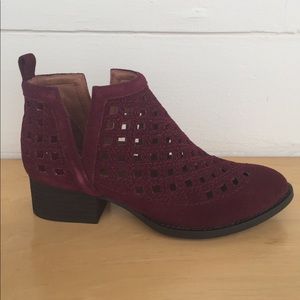 New Jeffrey Campbell Taggart Suede Bootie Wine 6.5