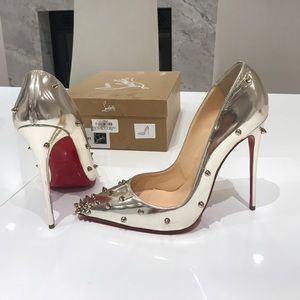 Brand new gorgeous louboutins!