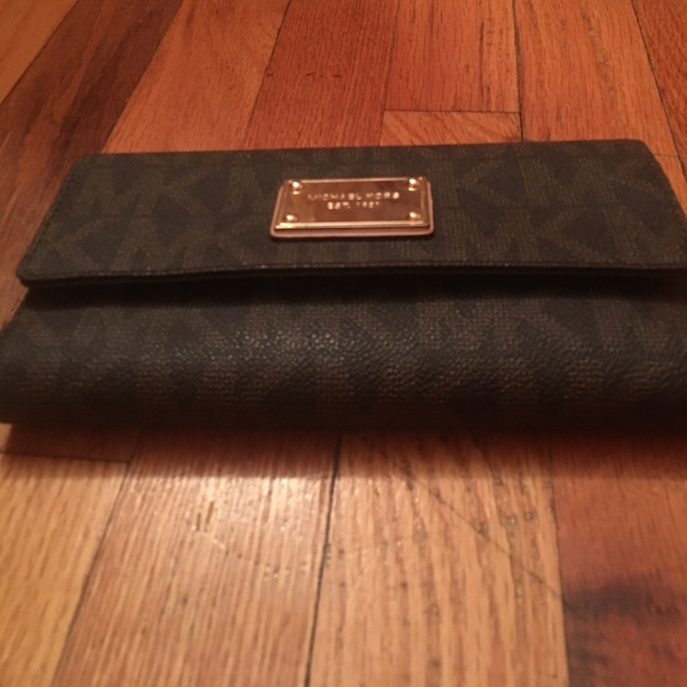 Michaels Kors Wallet