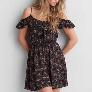 NWOT - AE Off the shoulder dress