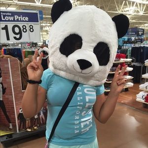 Meet your Posher, Kelly