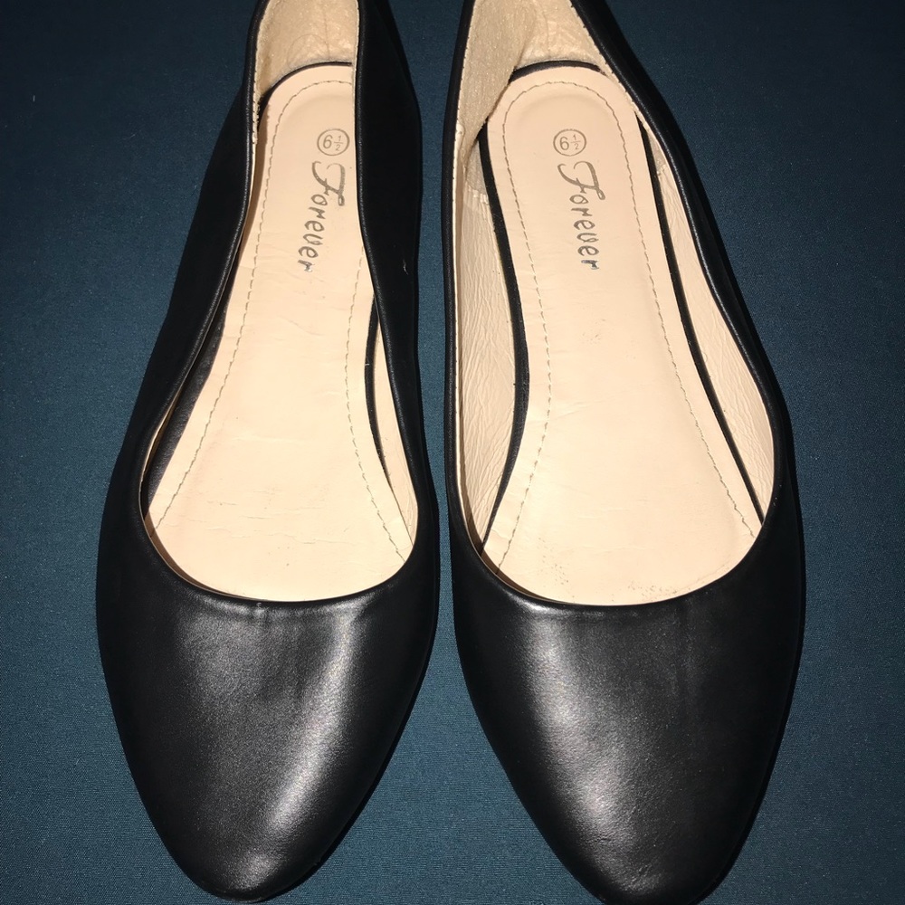 Black flats
