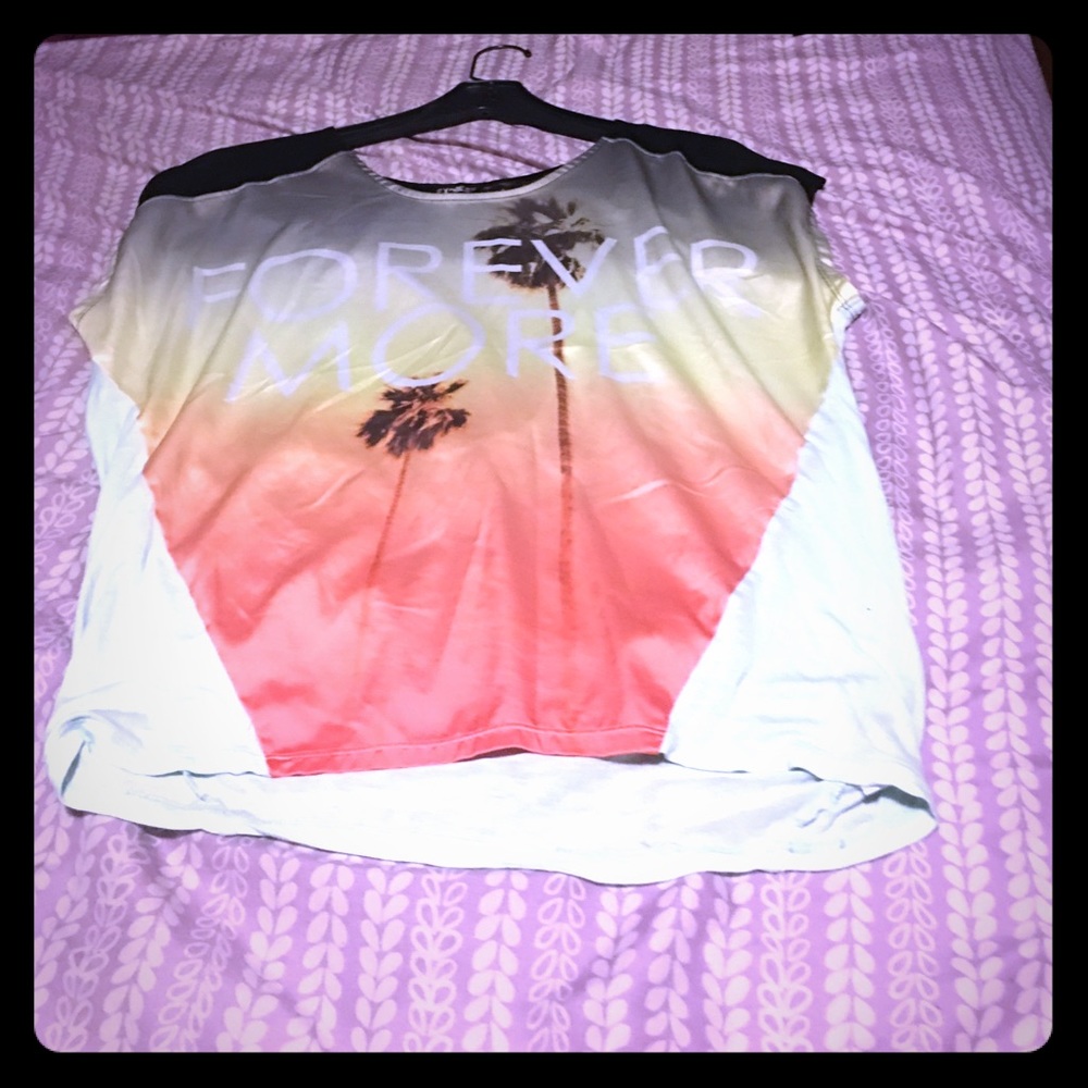 Graphic club top