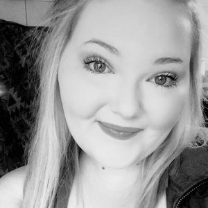 Meet your Posher, Macy